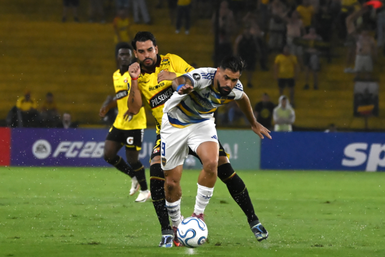 BOCA VOLVIÓ A TROPEZAR EN LA COPA, DEJANDO SEÑALES DE ALARMA EN ECUADOR, PERDIENDO 1-0.